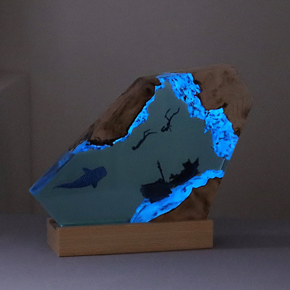 6-Inch Ocean Wood Resin Light - Multifunctional Night Light with Adjustable Glow, USB-Powered with Battery-Free Operation, Realistic Underwater Scene with Fish & Coral Reefs, Durable Plastic Construction for Living Room, Bedroom, Office Decor - Ideal Beds